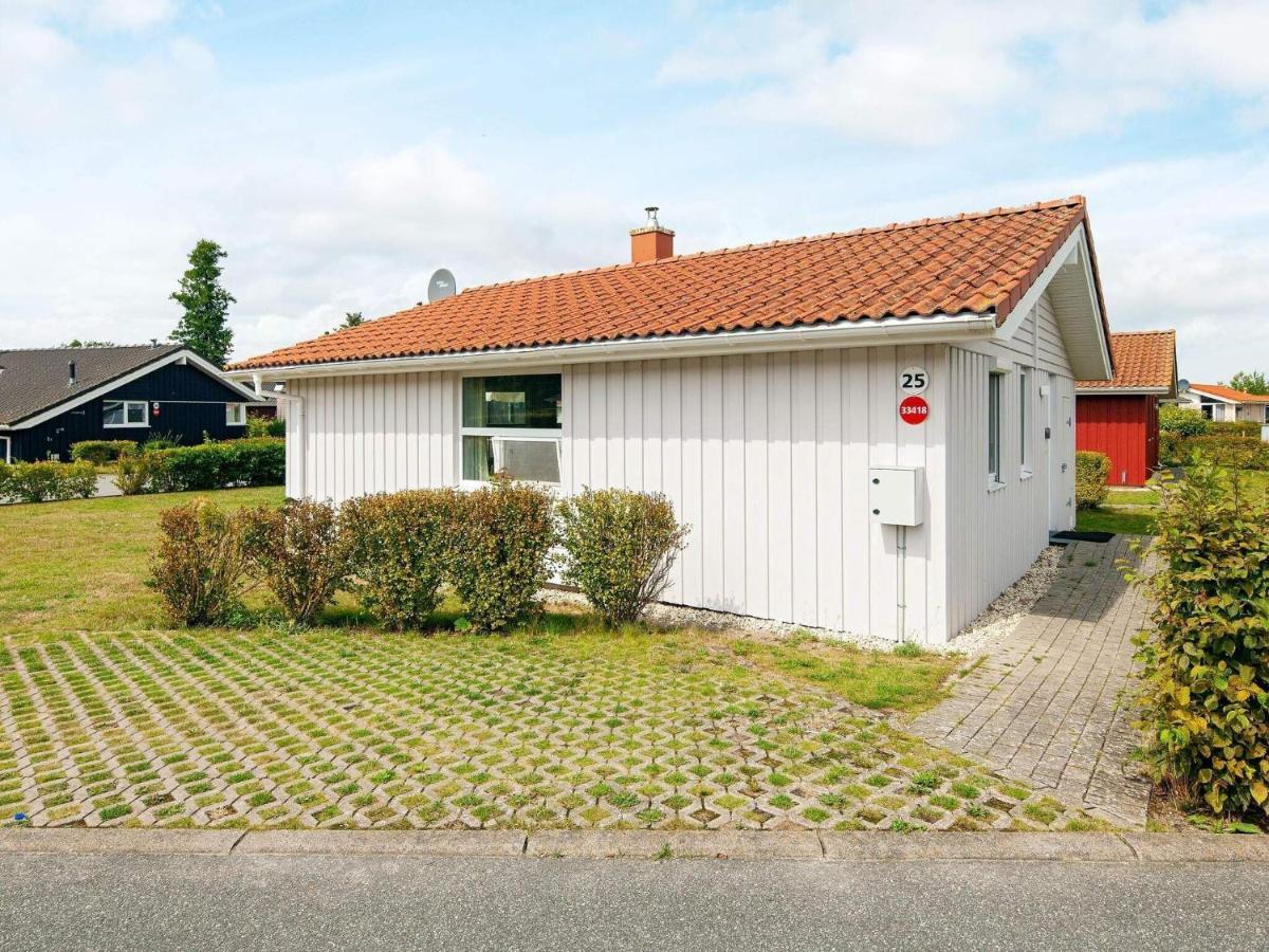 Two-Bedroom Holiday Home In Gromitz 2 Exterior photo